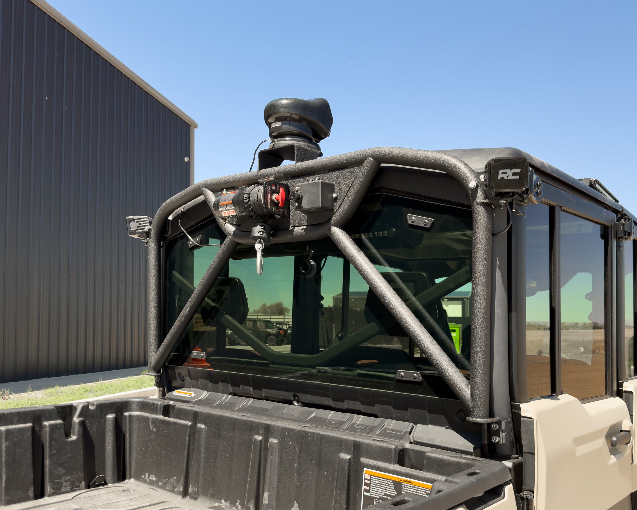 CAN-AM DEFENDER HEAVY DUTY HEADACHE RACK (WINCH READY) – Topo Motorsports