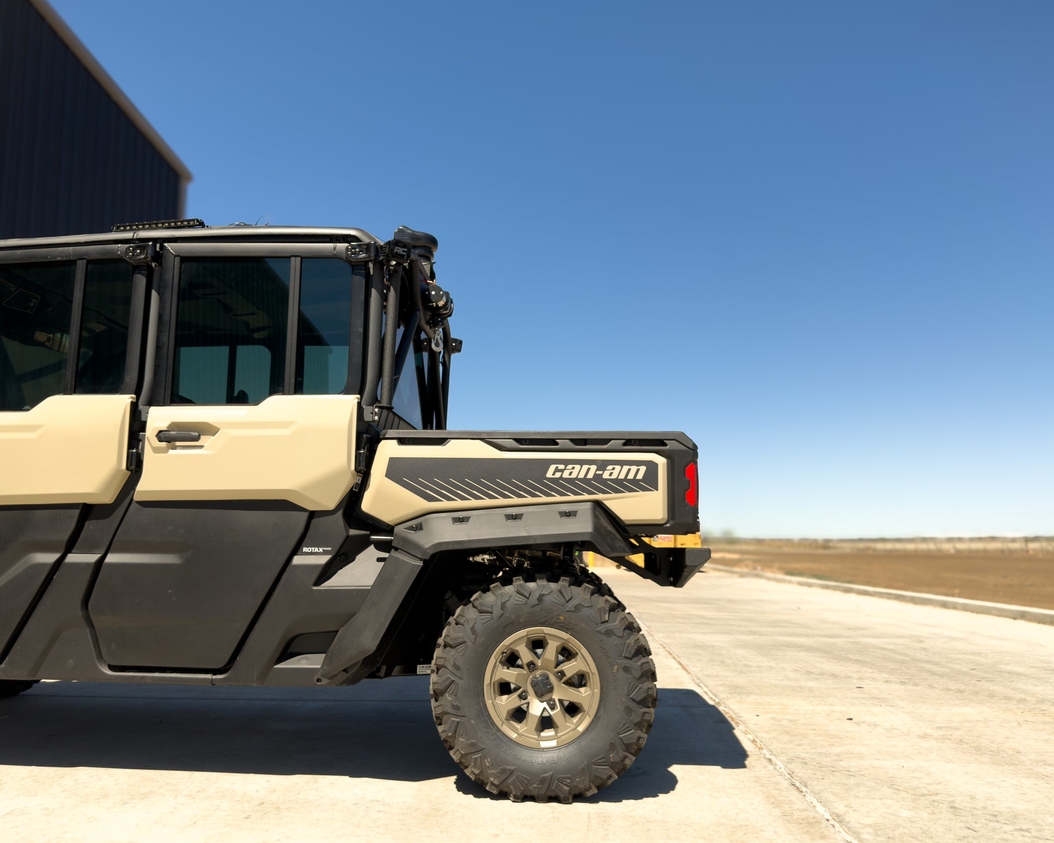 CAN-AM DEFENDER HEAVY DUTY REAR BUMPER – Topo Motorsports